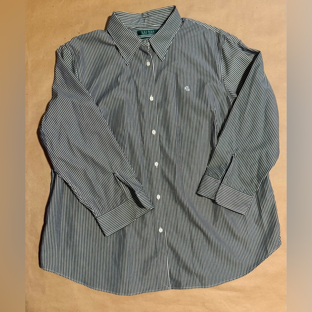 Lauren by Ralph Lauren Women's Striped Non-Iron Dress Shirt